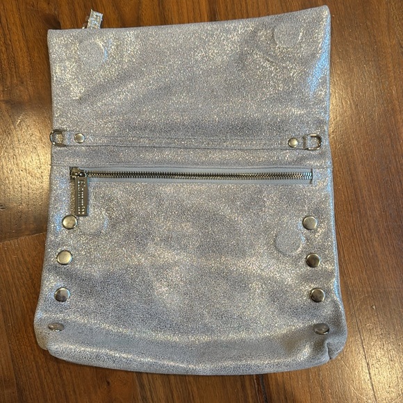 Hammit Silver Leather VIP Crossbody Clutch Shoulder Bag - Picture 6 of 13